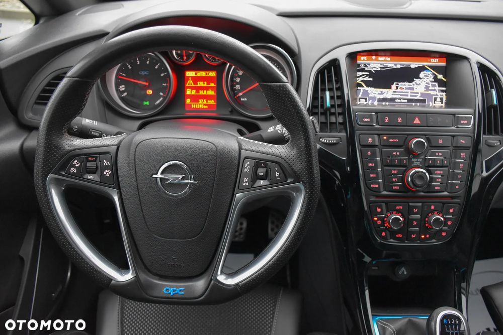 Opel Astra OPC Start/Stop - 30