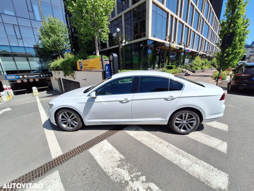 Volkswagen Passat 2.0 TSI DSG Highline - 20