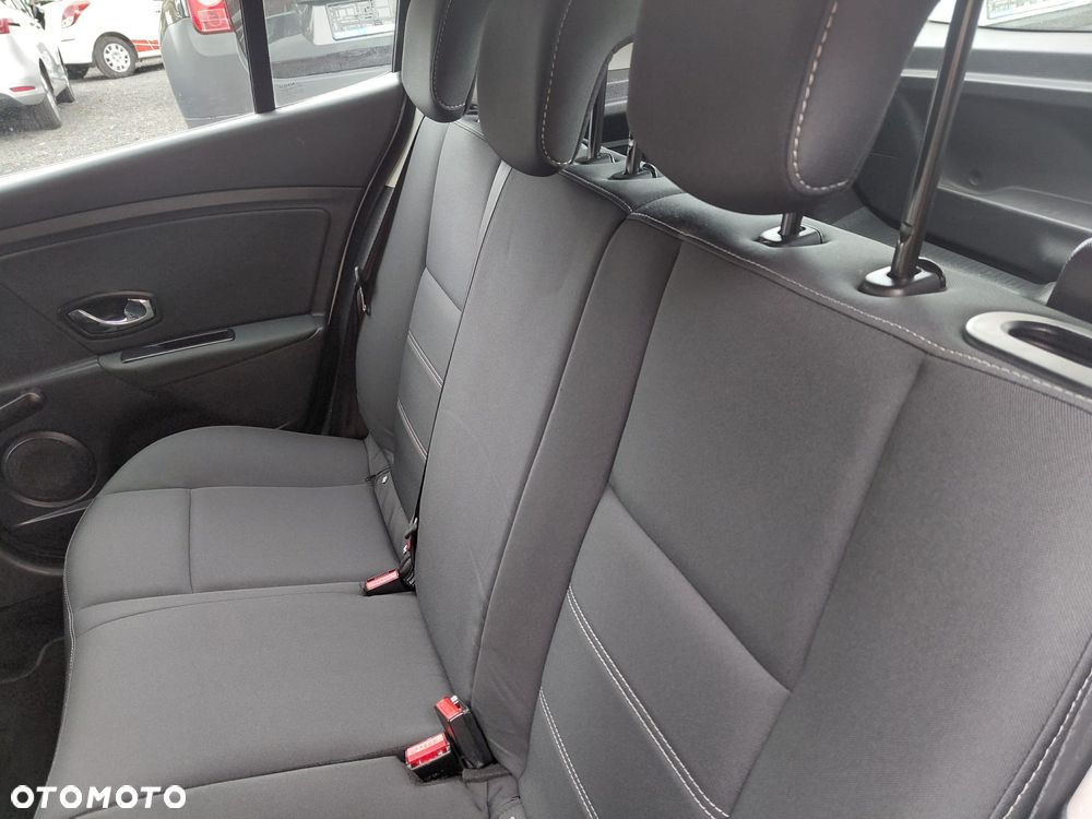 Renault Megane 1.6 16V 110 LIMITED - 10