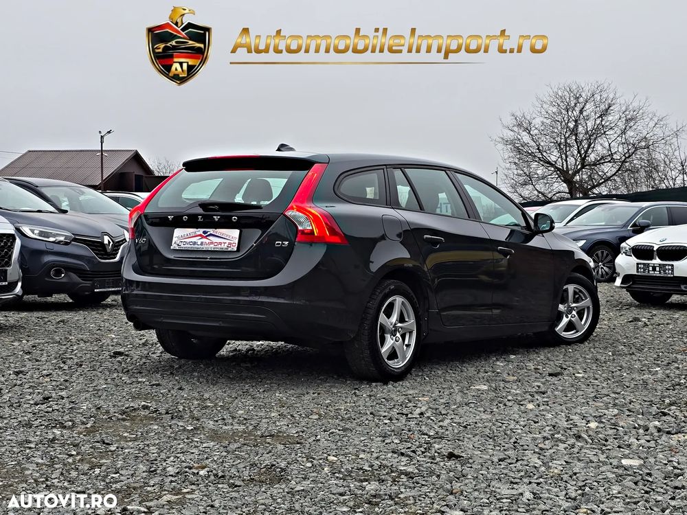Volvo V60 D3 Geartronic Momentum - 3