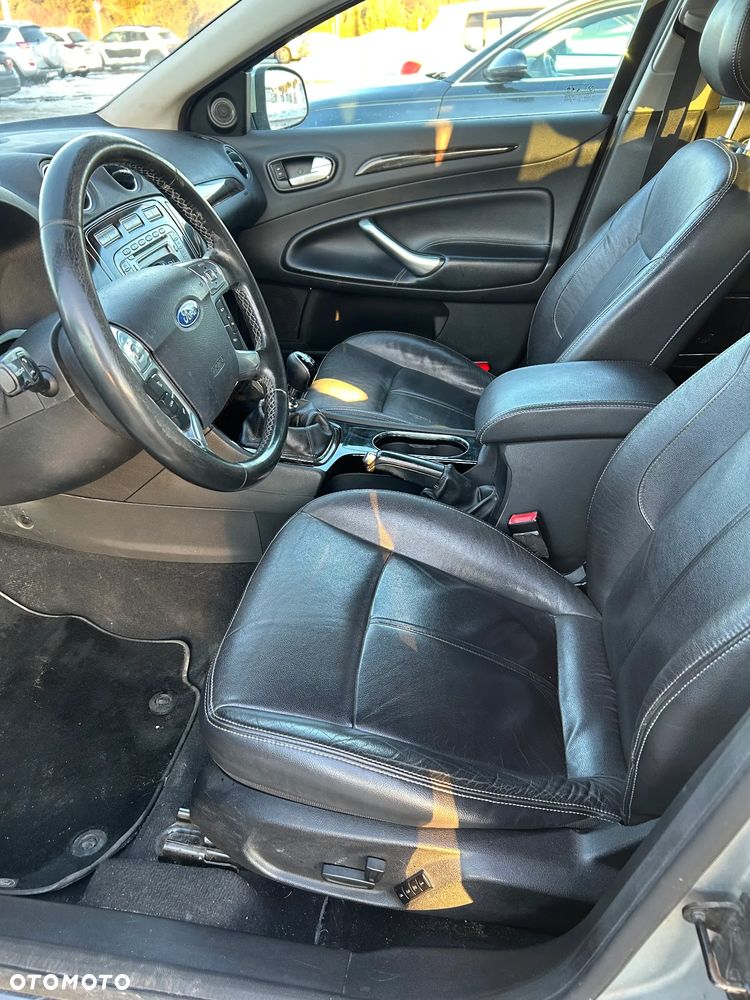 Ford Mondeo 2.0 TDCi Ghia - 7