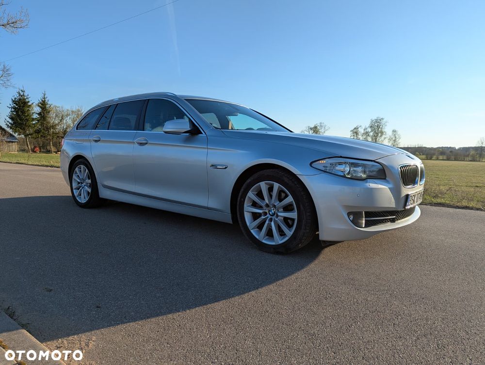 BMW Seria 5 520d - 33