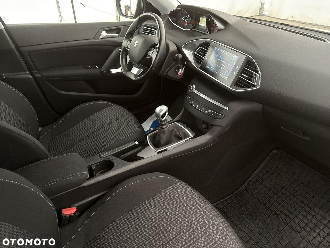 Peugeot 308 - 22