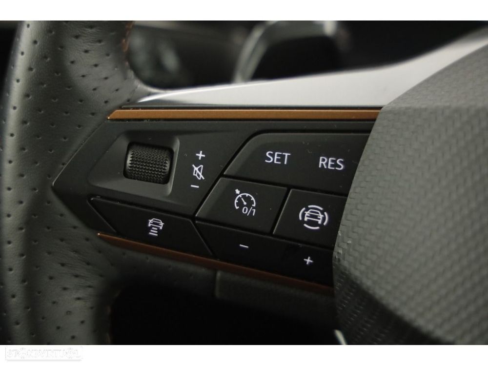 Cupra Formentor 1.4 e-Hybrid DSG - 30