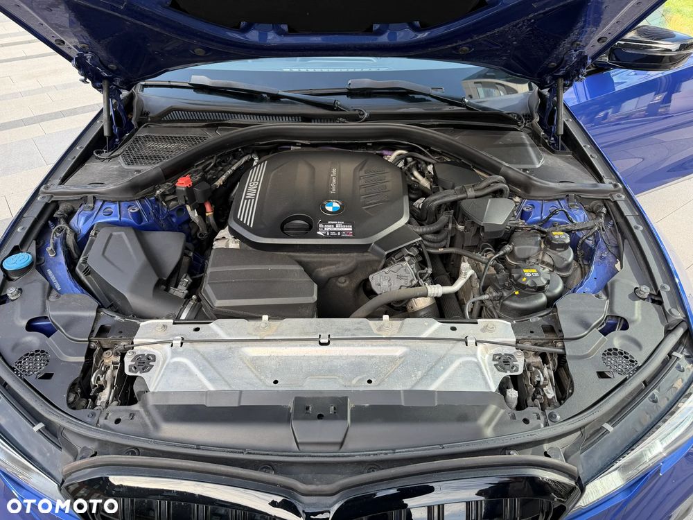 BMW Seria 3 320d xDrive Edition M Sport Shadow - 14