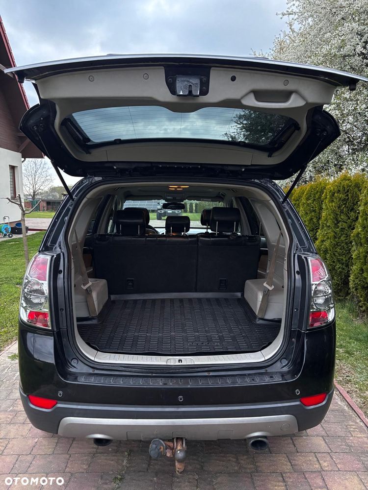 Chevrolet Captiva 3.0 V6 LTZ - 9