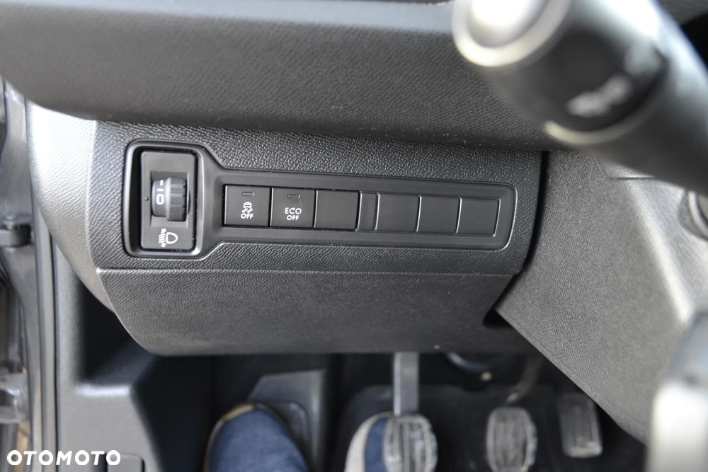 Peugeot 308 1.2 PureTech Access S&S - 23