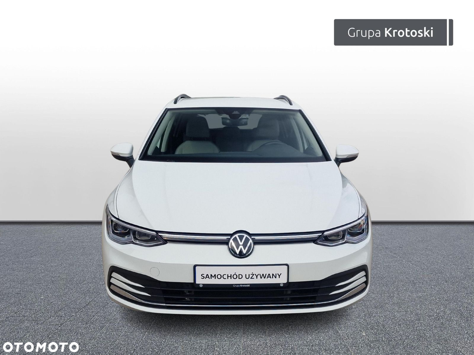 Volkswagen Golf - 8