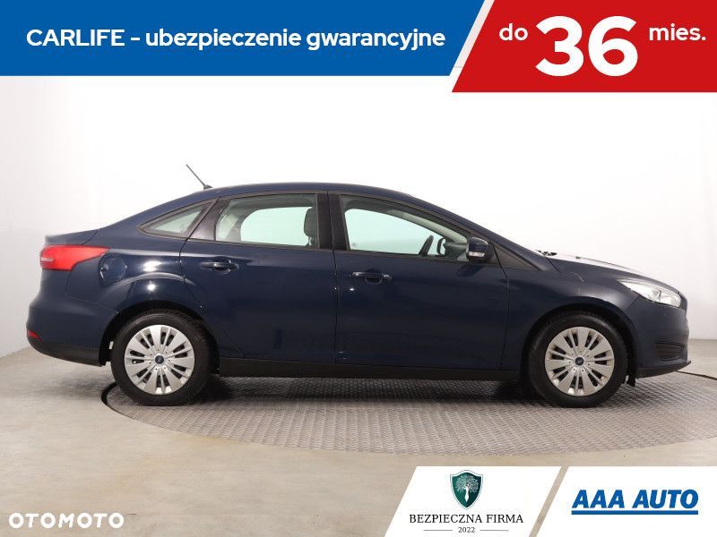 Ford Focus - 8