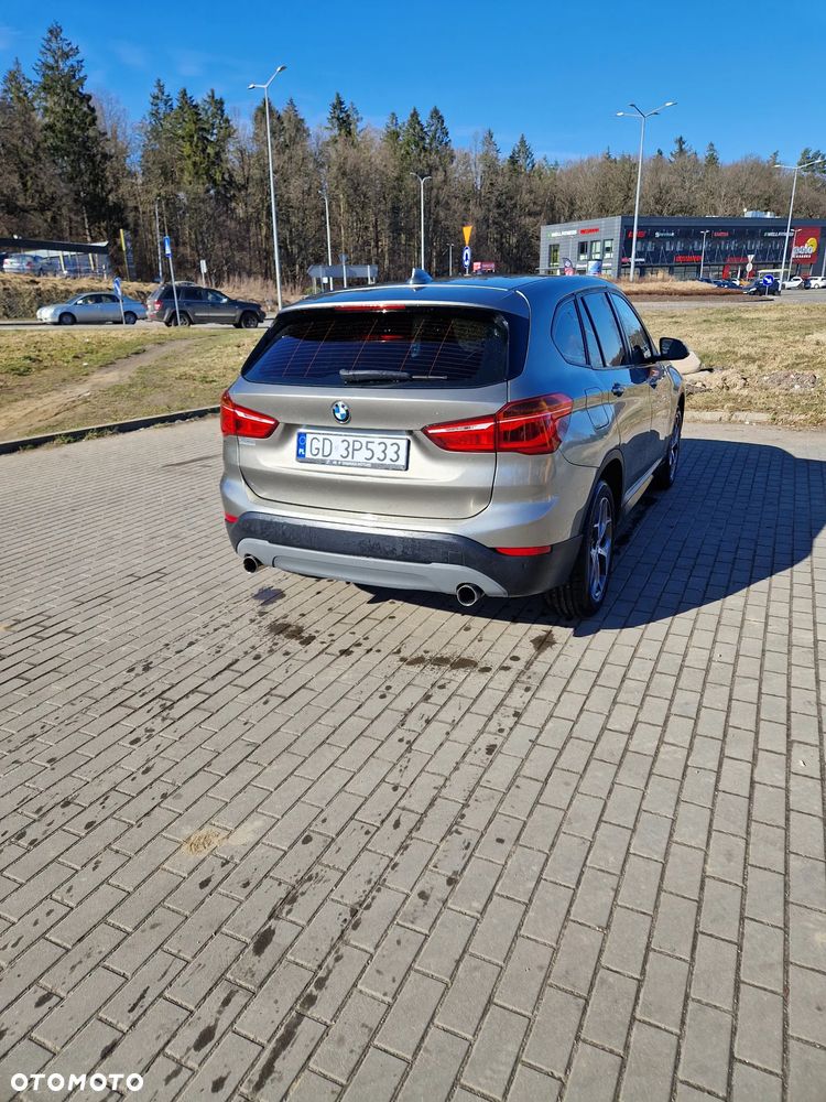 BMW X1 sDrive18i - 5