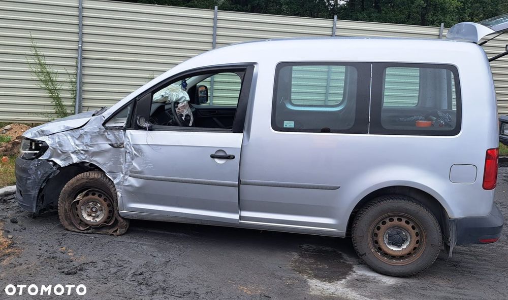 Volkswagen Caddy - 8