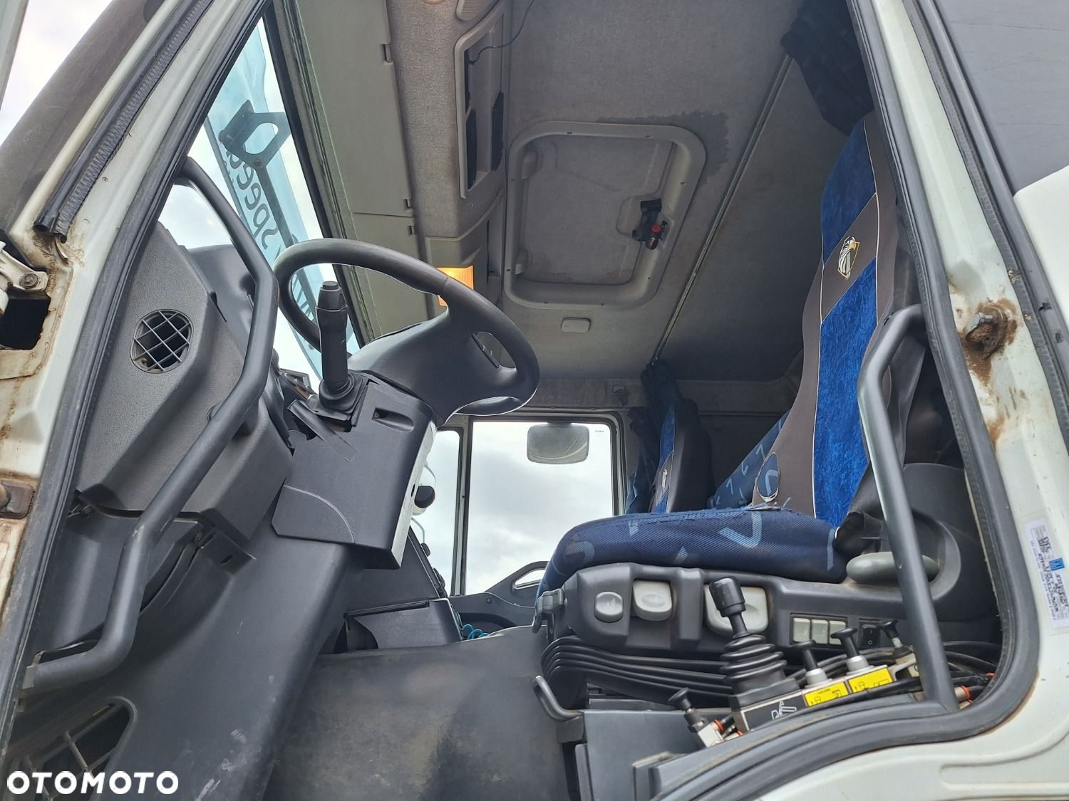 Iveco Trakker 450 8X4 - 12