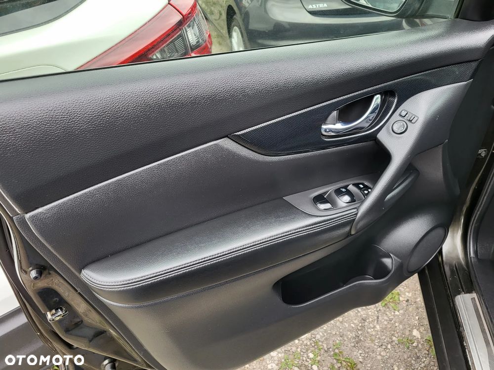 Nissan X-Trail 1.6 DIG-T N-Connecta - 11