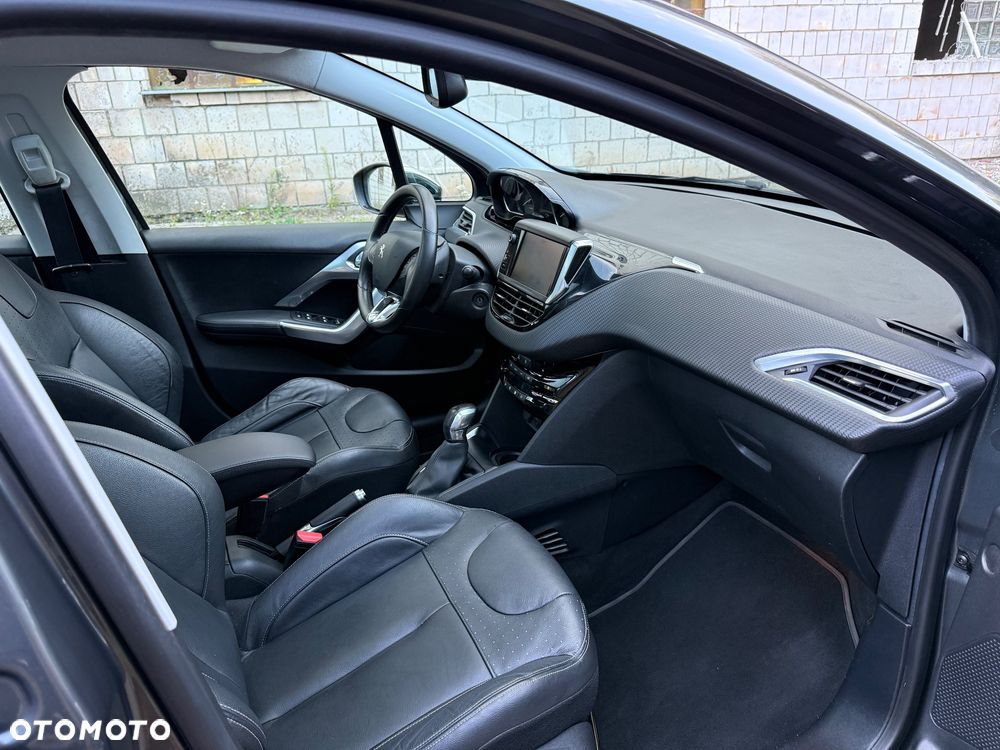 Peugeot 208 PureTech 110 Stop & Start Active - 14