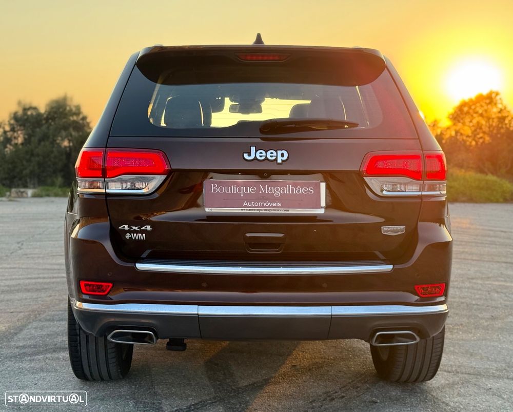Jeep Grand Cherokee 5.7 V8 HEMI 4WD Auto Summit - 16
