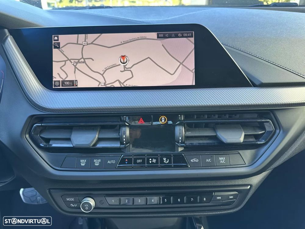 BMW 116 d Pack Desportivo M Auto - 36