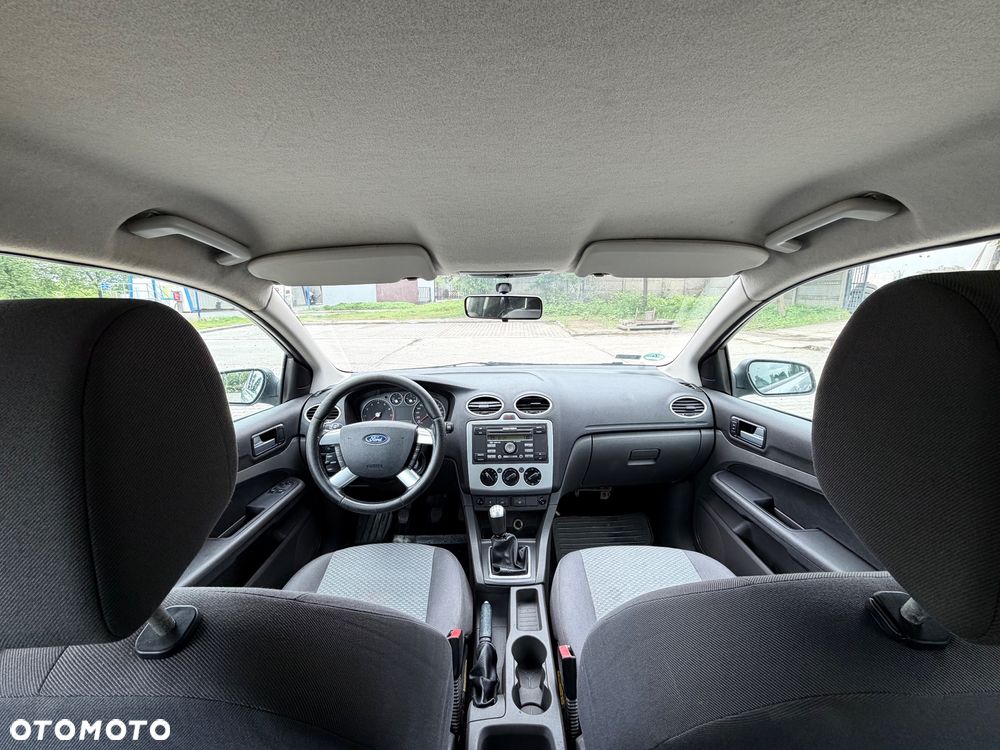 Ford Focus - 18