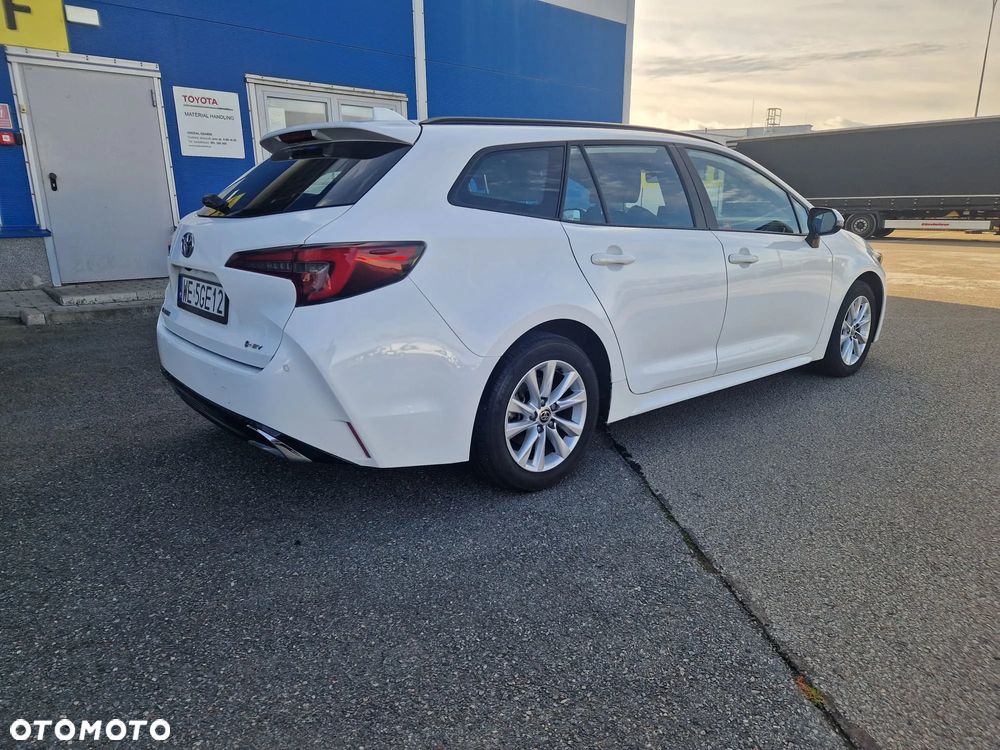 Toyota Corolla 1.8 Hybrid Comfort - 3