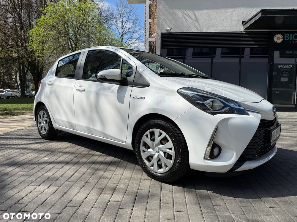 Toyota Yaris - 4