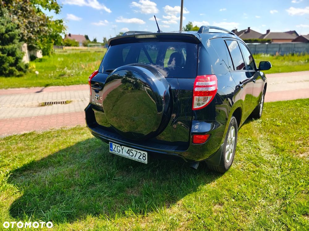 Toyota RAV4 2.2 D-4D Sol - 5