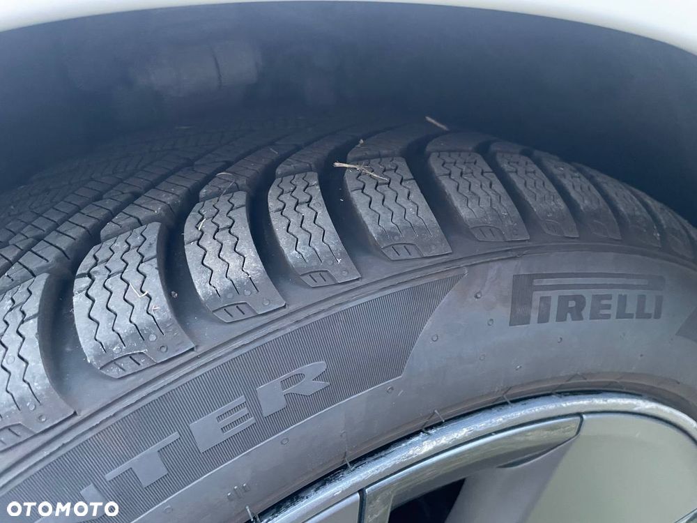 Tesla Model 3 Langstreckenbatterie Allradantrieb Dual Motor - 10