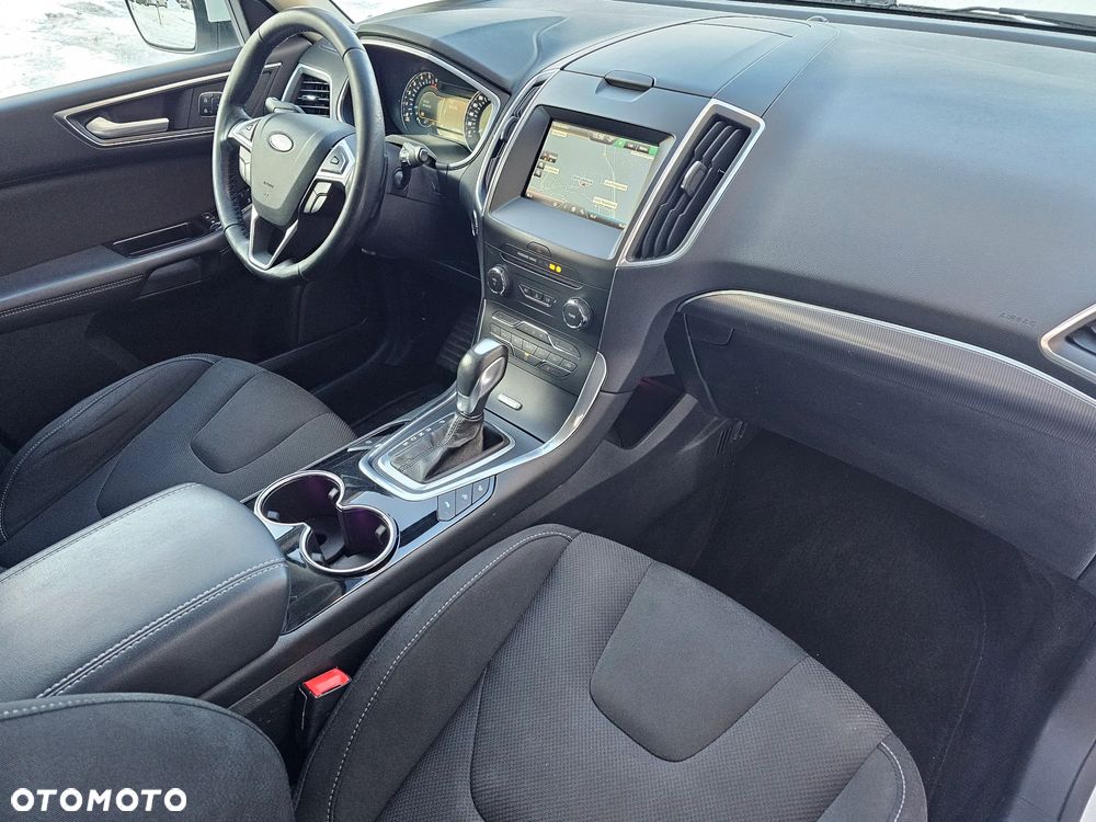 Ford S-Max 2.0 TDCi Titanium PowerShift - 11