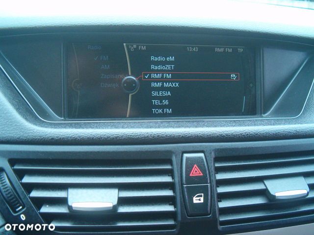 Kia Rio - 12