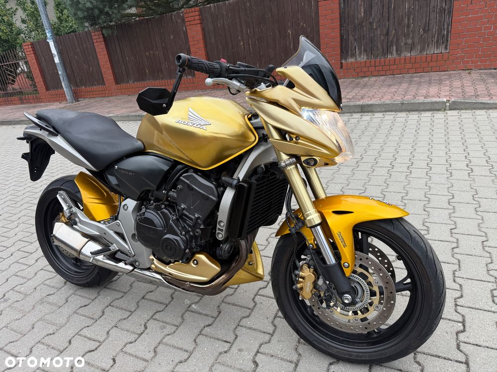 Honda Hornet - 3