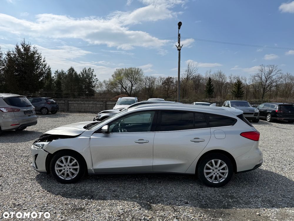 Ford Focus 2.0 EcoBlue STart-Stopp-System TITANIUM X - 2
