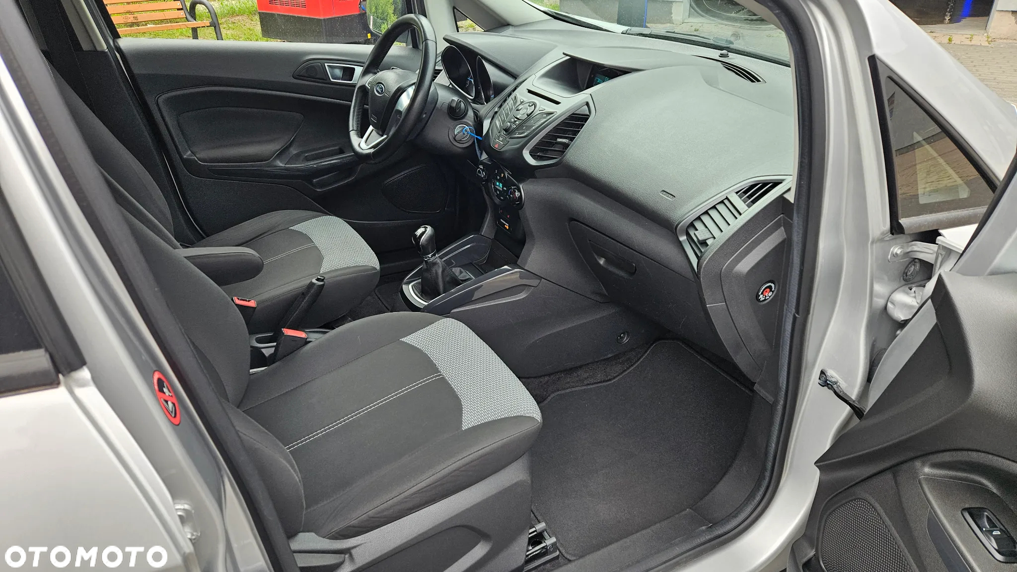 Ford EcoSport 1.0 EcoBoost ACTIVE - 12