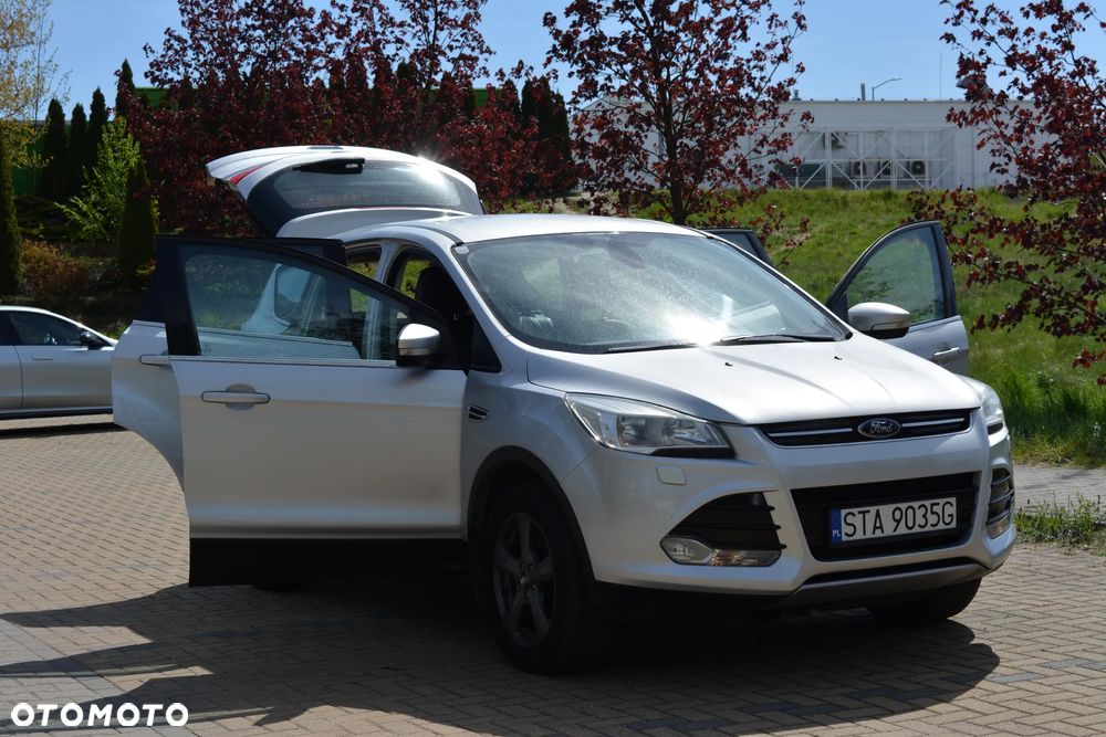 Ford Kuga 2.0 TDCi 4WD Titanium - 25