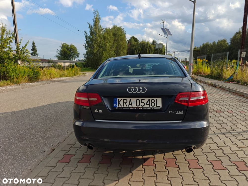 Audi A6 Limousine 2.7 TDI DPF quattro tiptronic - 13