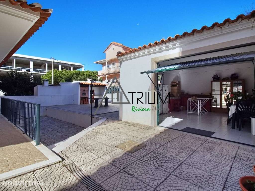 MORADIA T4 EM OEIRAS, AMPLO LOGRADOURO, GARAGEM E ESPAÇO PARA TODA ... - Grande imagem: 5/46