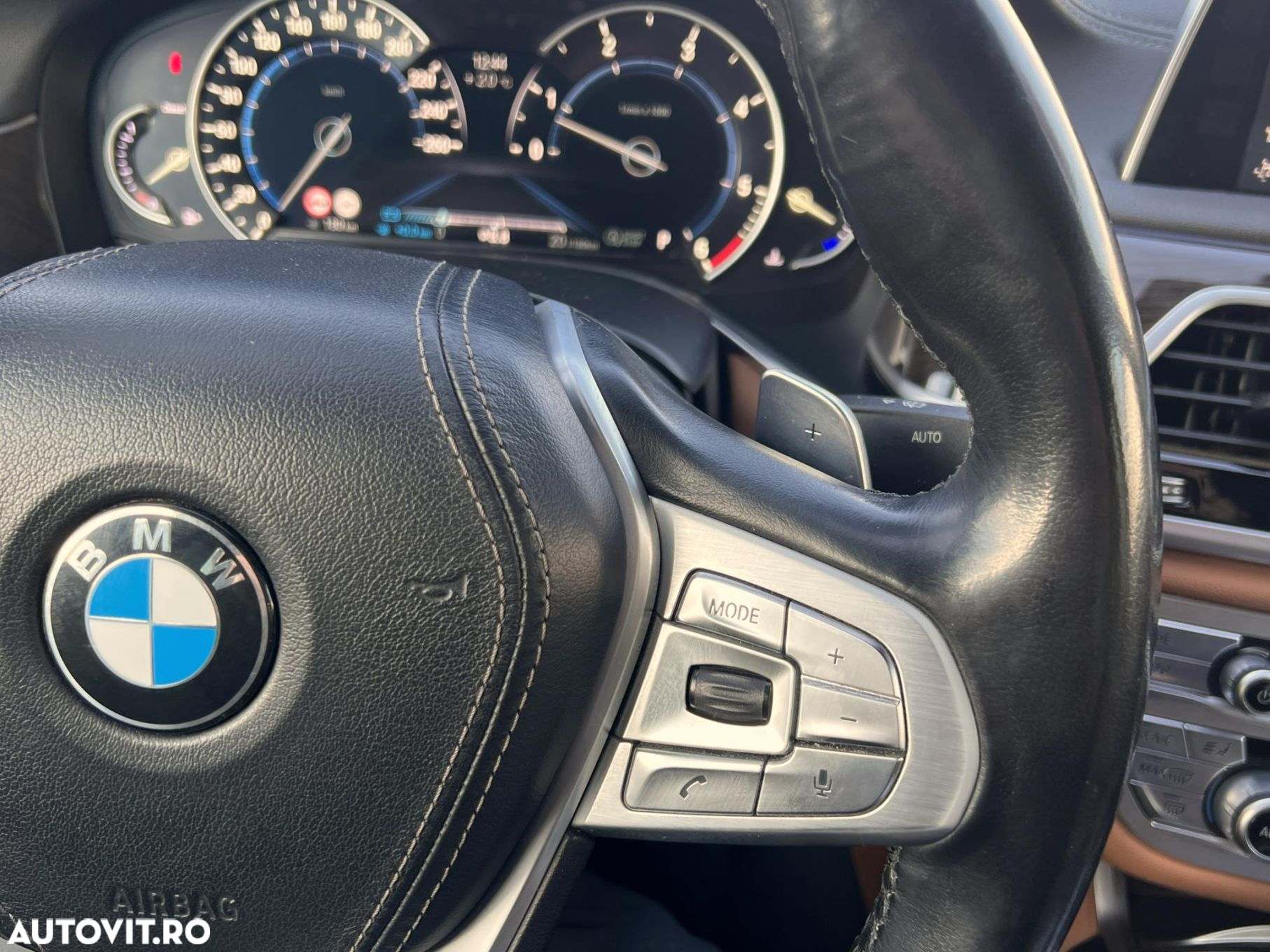 BMW Seria 7 730Ld - 23