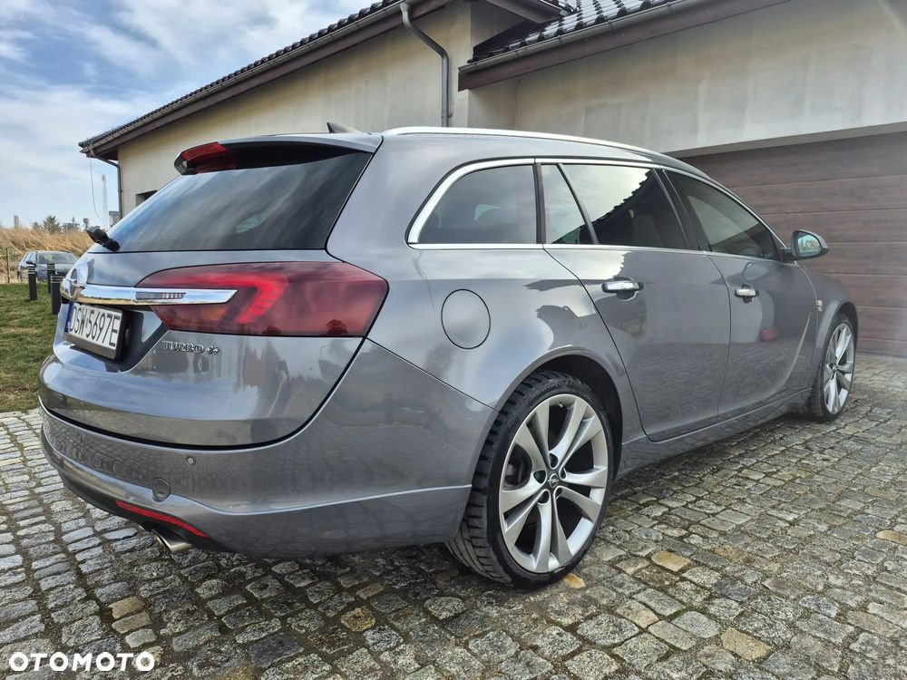 Opel Insignia 2.0 SIDI Turbo 4x4 Innovation - 13