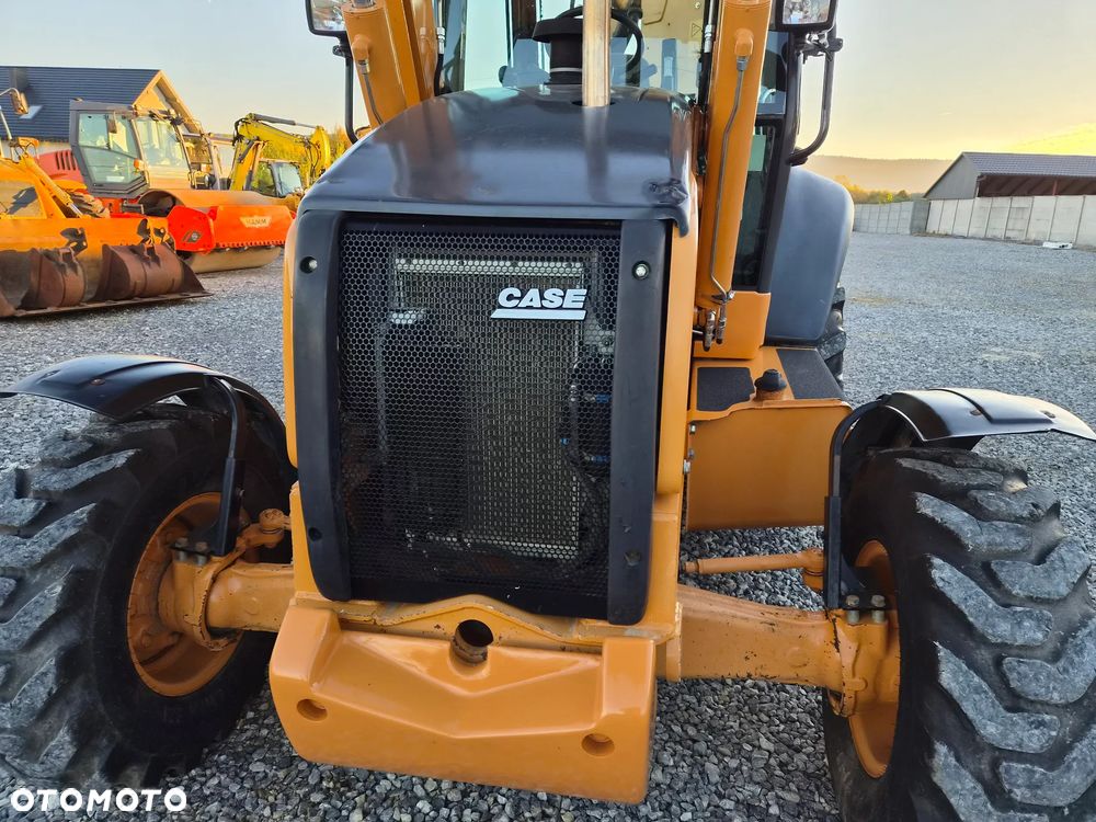 Case 590ST - 15