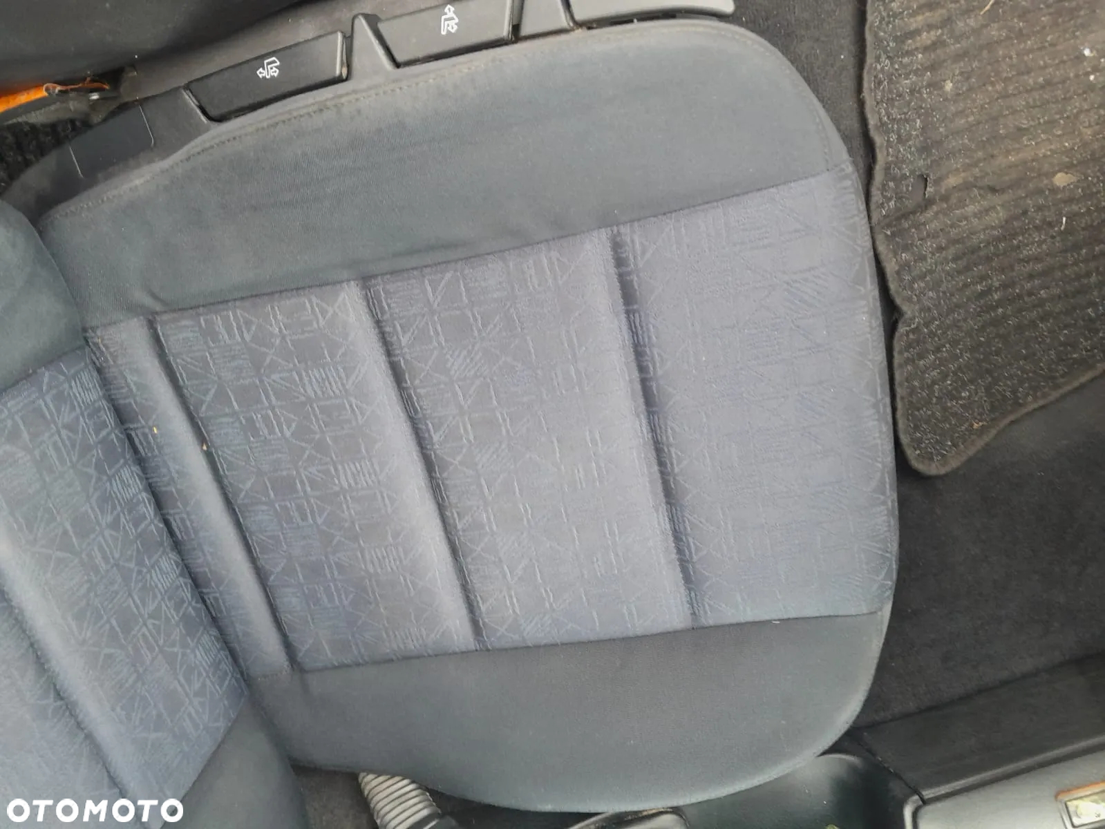 BMW Seria 3 316i - 19
