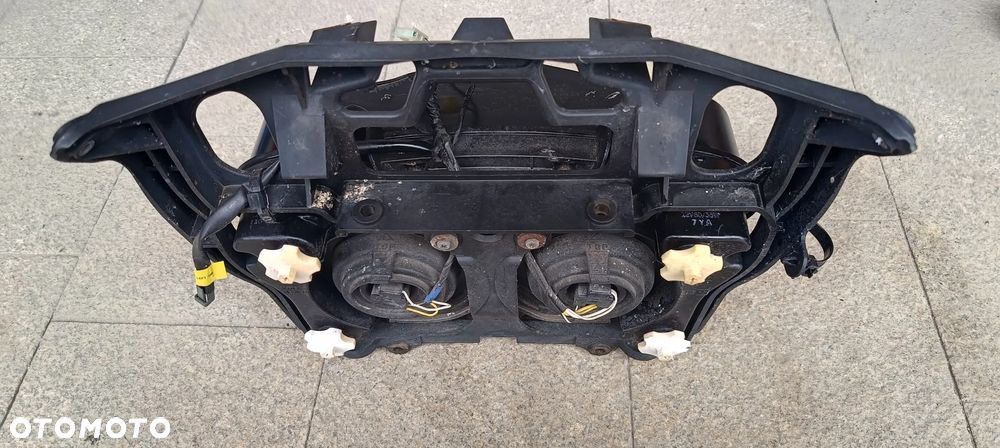 SUZUKI GSXF 750 KATANA JAJKO LAMPA REFLEKTRO STELAŻ ORYGINAŁ BARDZO ŁADNY ZESTAW - 7