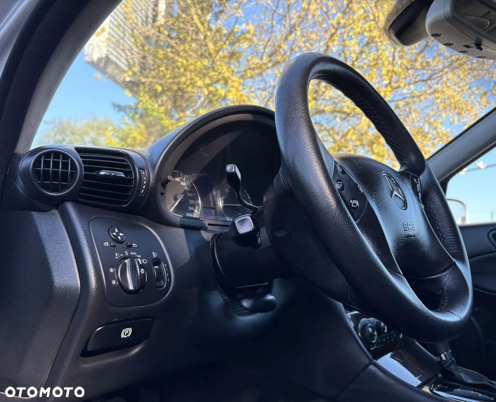 Mercedes-Benz Klasa C - 10