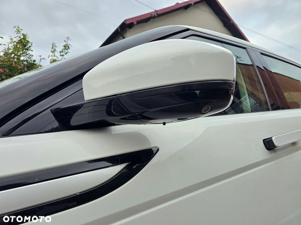 Land Rover Range Rover Evoque - 10