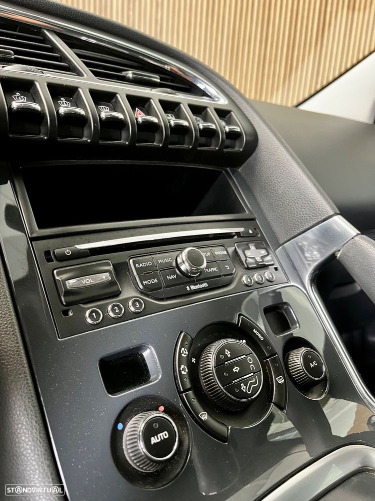Peugeot 3008 1.6 e-HDi Allure 2-Tronic - 17