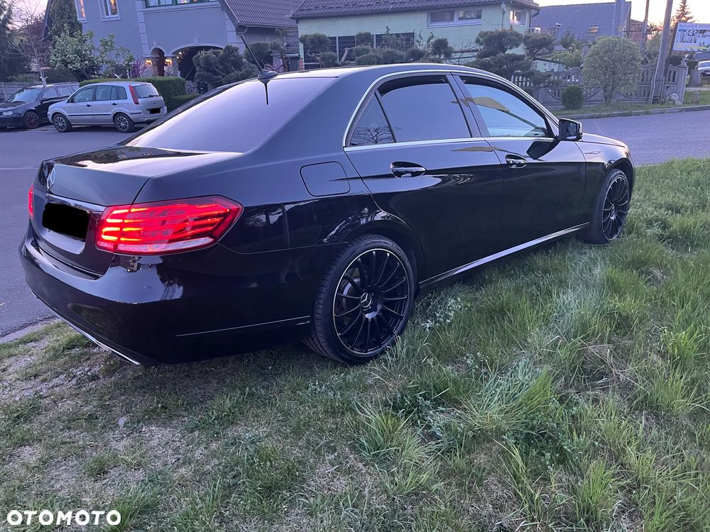 Mercedes-Benz Klasa E 220 BlueTEC 4Matic 7G-TRONIC - 8