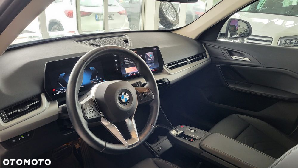 BMW X1 sDrive20i Advantage - 18