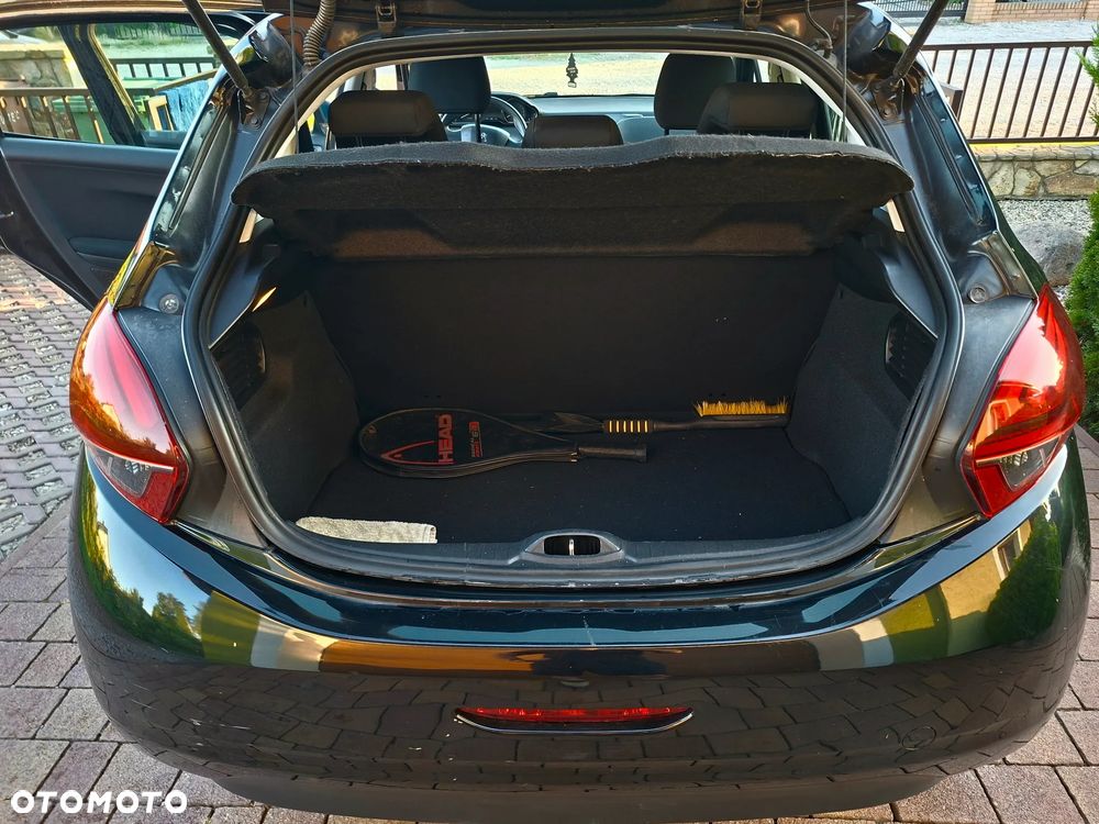 Peugeot 208 1.2 PureTech Active - 9