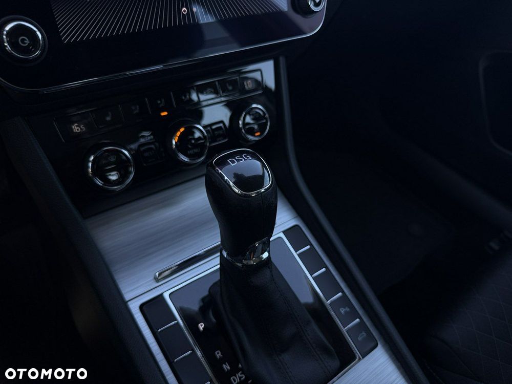 Skoda Superb 1.5 TSI Style DSG - 28