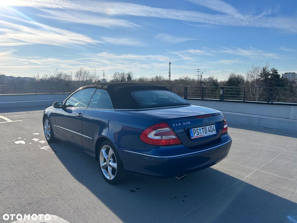 Mercedes-Benz CLK 320 Elegance - 23