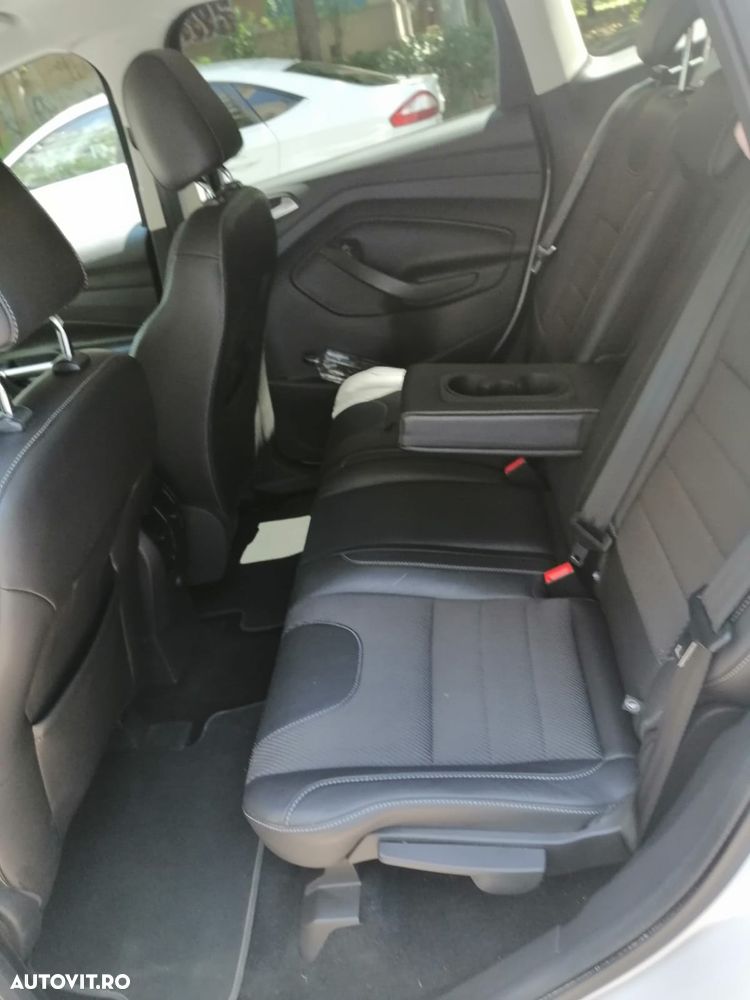Ford Kuga 2.0 TDCi 4x4 Titanium - 17