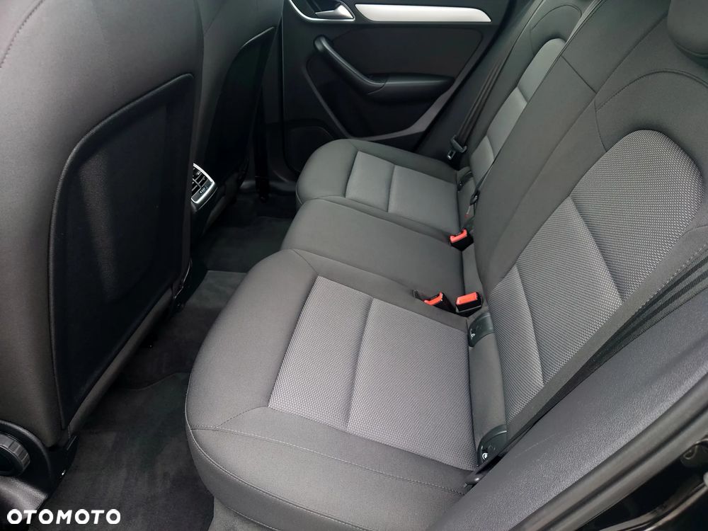 Audi Q3 2.0 TDI Quattro Design S tronic - 17