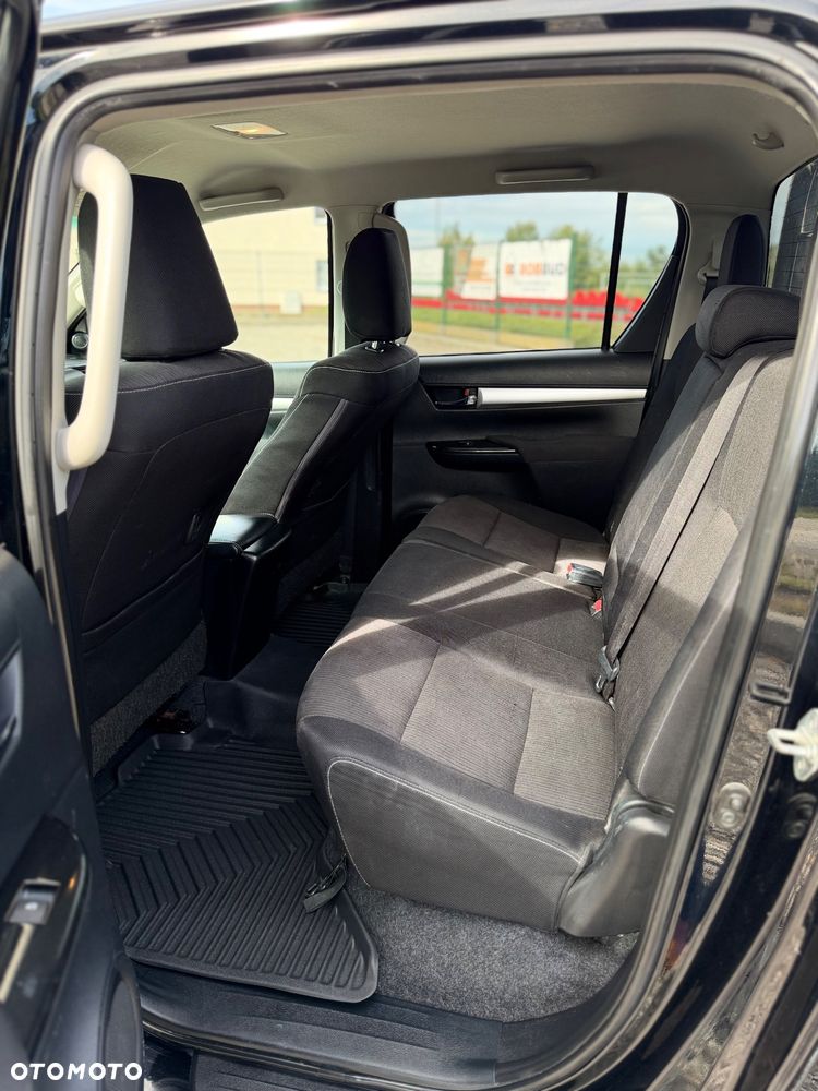 Toyota Hilux 2.4 D-4D Double Cab SR5 4x4 - 7