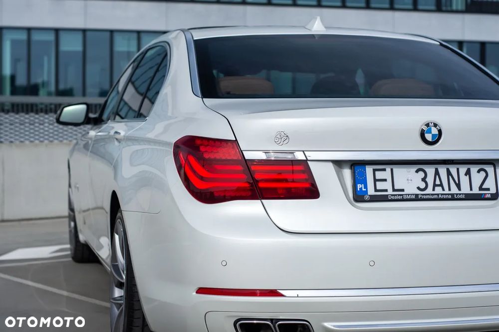 BMW Seria 7 760i L - 18